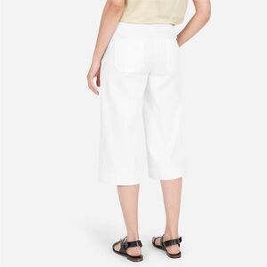 Everlane Wide legged Culottes Cropped white pants